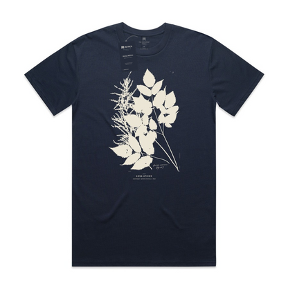 Anna Atkins — Spiræa aruncus · Métrica archive flat lay — neck print and hang tag
