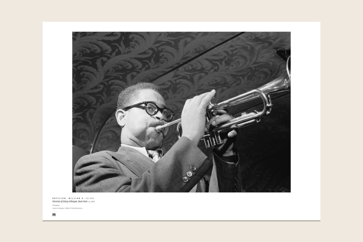 The print as it arrives: the full sheet with the Métrica museum caption
